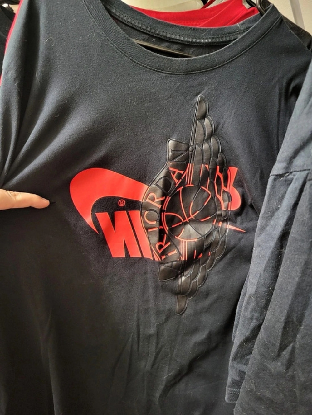 Jordan Air Wings Short Sleeve Tee Black & Red XXL
